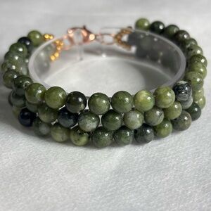 Elegant Handmade Genuine Dark Green Jade Beaded 7.5 inch Bracelet metal clasp